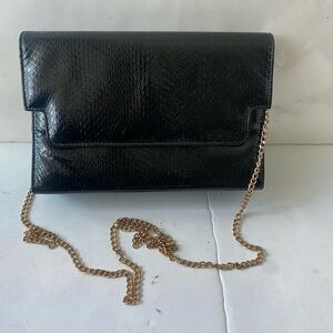 Vintage Elegant Black faux snake with Gold Chain